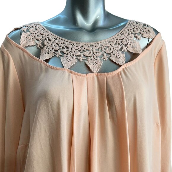 Bellatrix Peach Chiffon Blouse With Lace Crochet Neckline Long Sleeves 1X - Picture 4 of 7